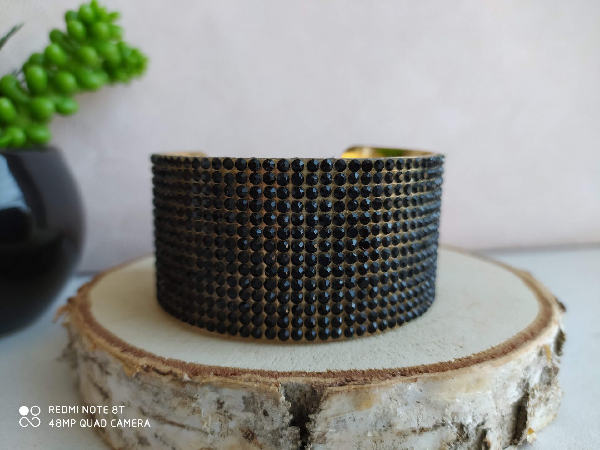 Bracelet manchette noir strassé1