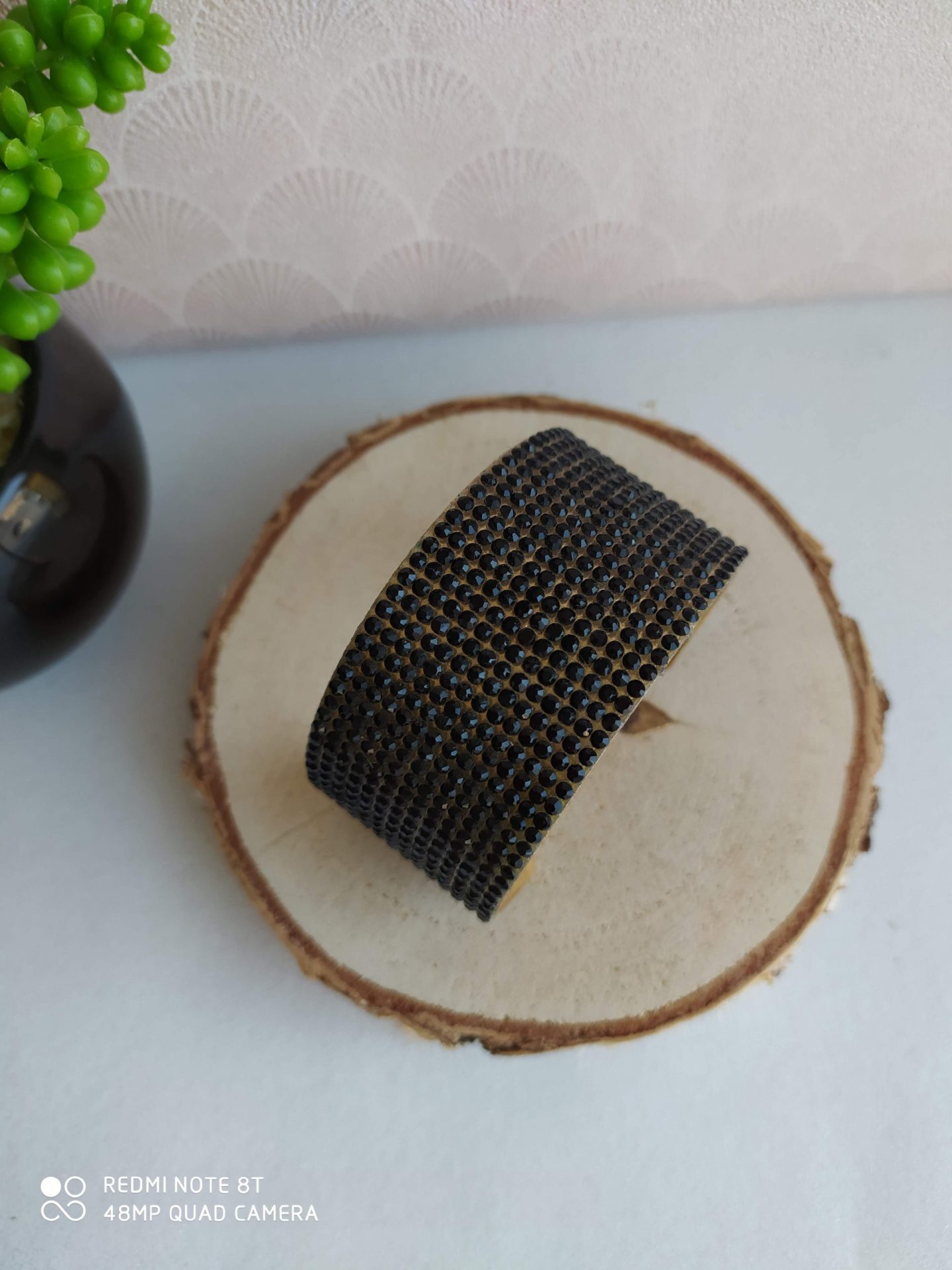 Bracelet manchette noir strassé1