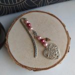Marque page perles roses et breloque coeur