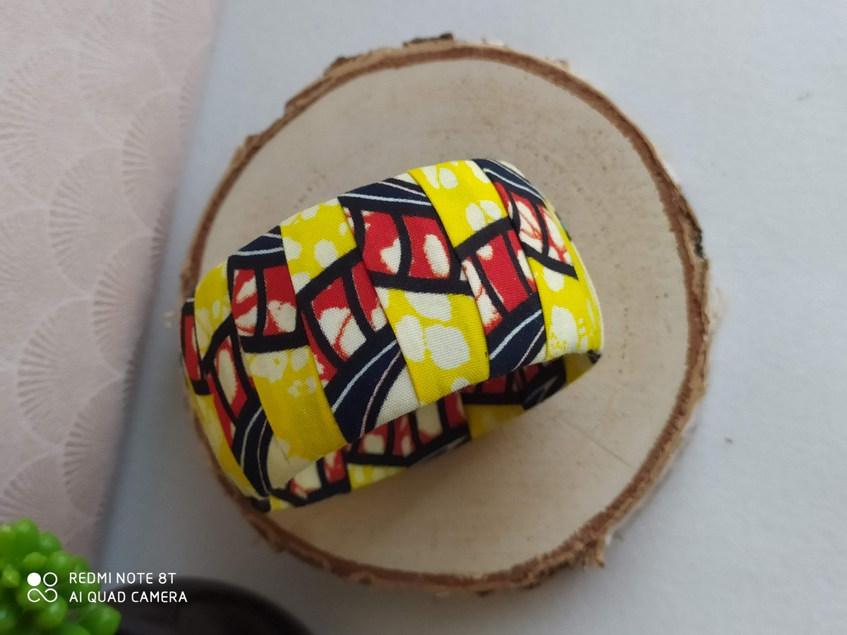 bracelet manchette gros jaune 3 bracelet manchette gros jaune2