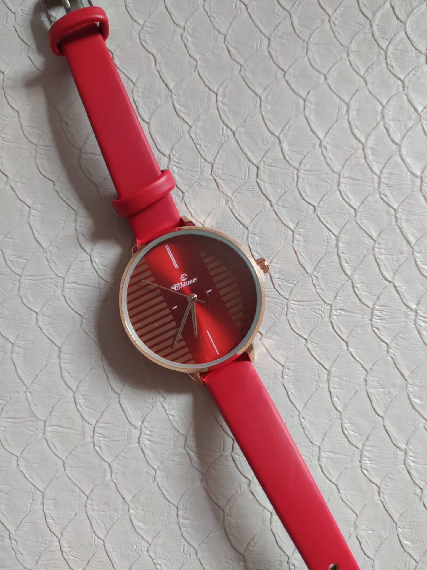 Montre Peigna rouge