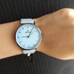 Montre-large-Bleu-ciel