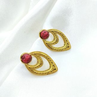 boucles d'oreilles Gota doré ornée d'une perle rouge