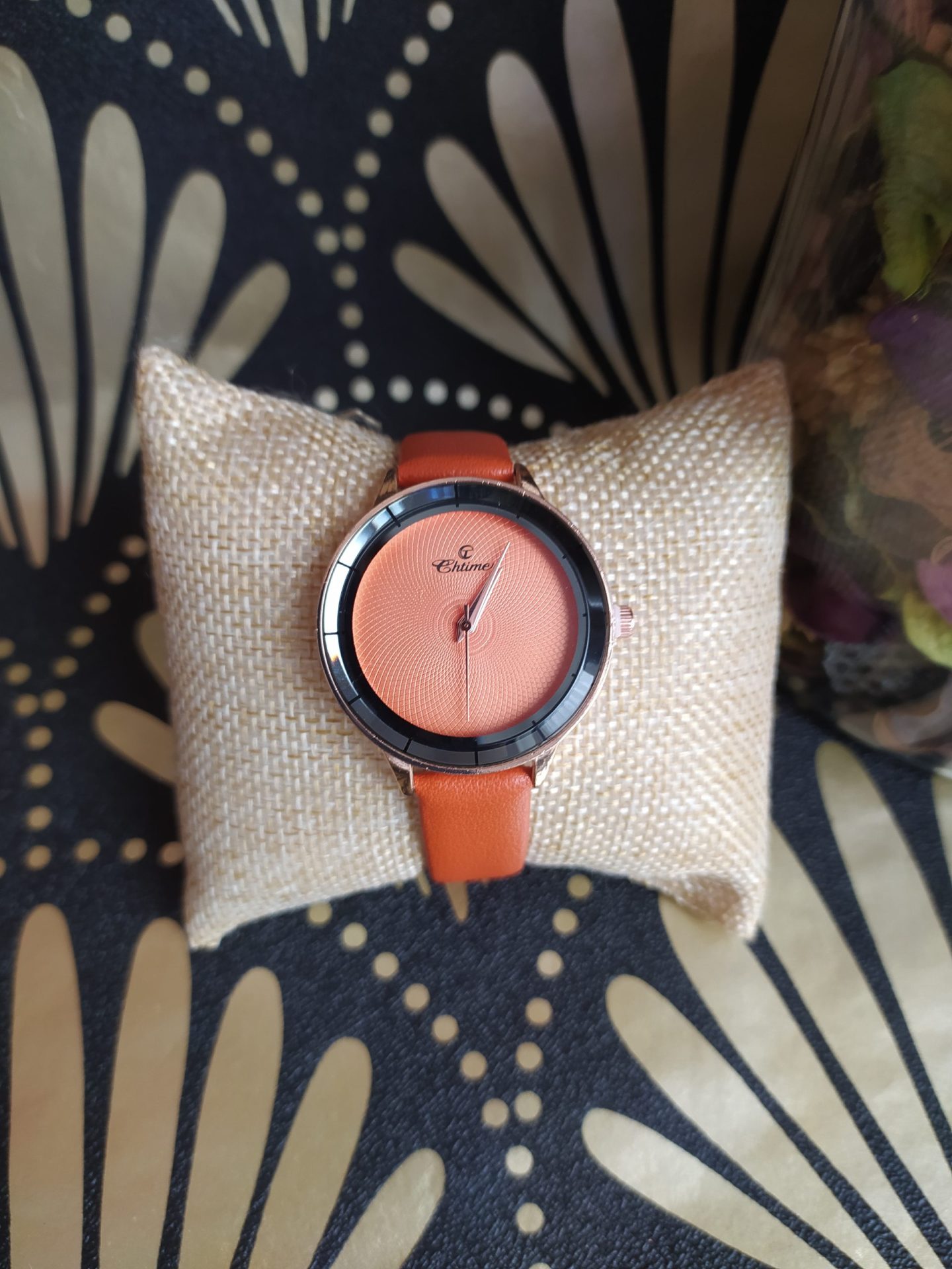 Montre Ora