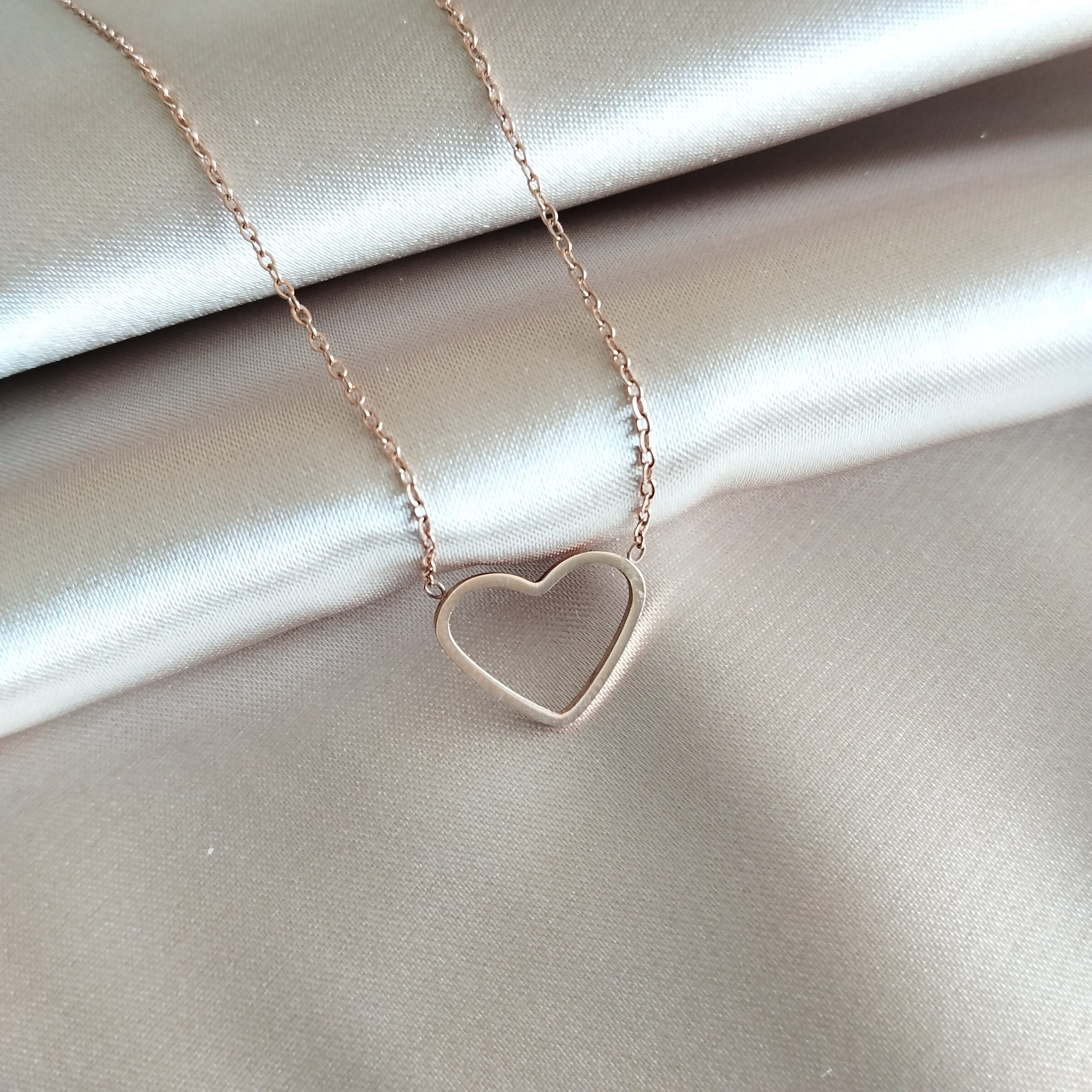 collier-jade-rose-gold