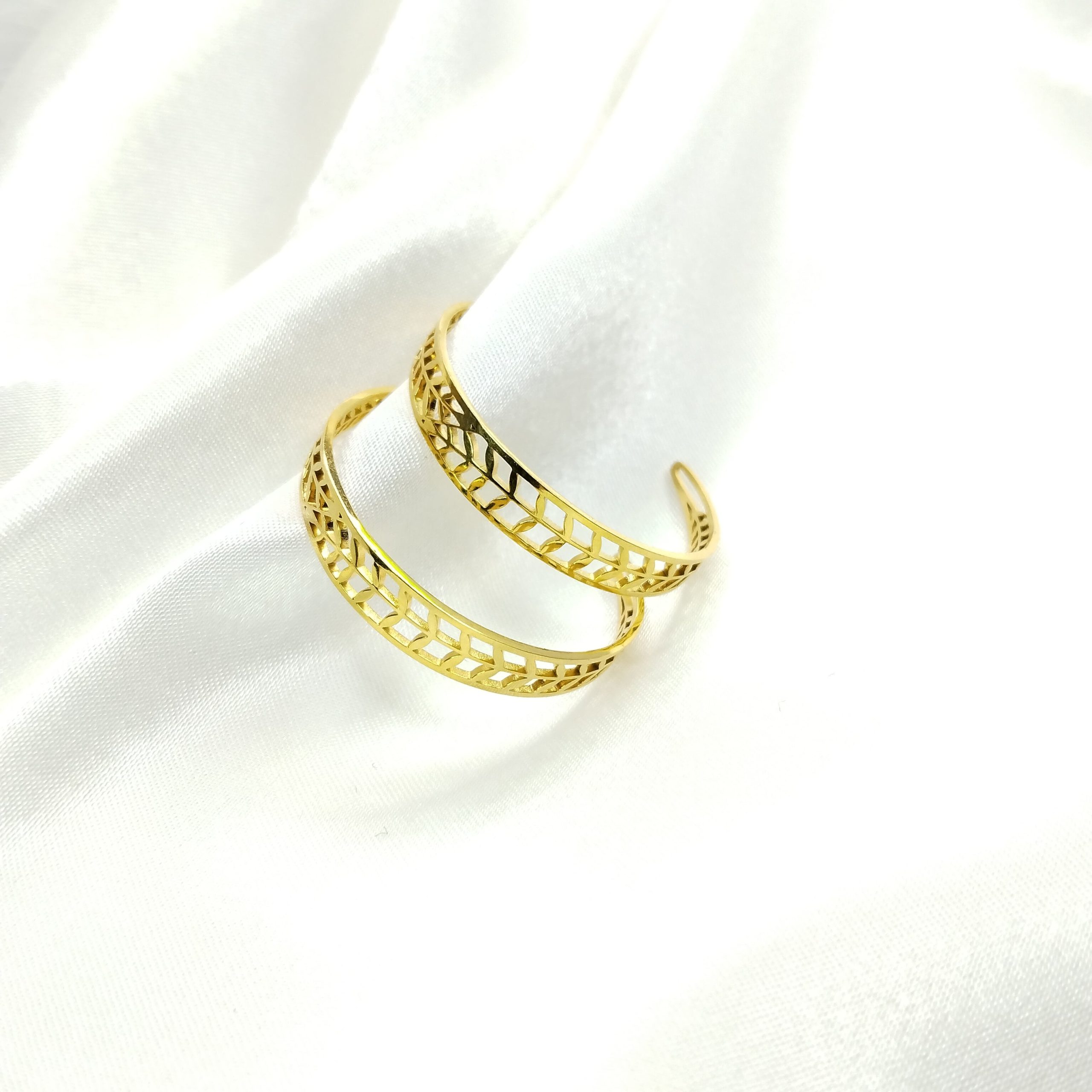 boucles d'oreilles creole Crealine en filigrane
