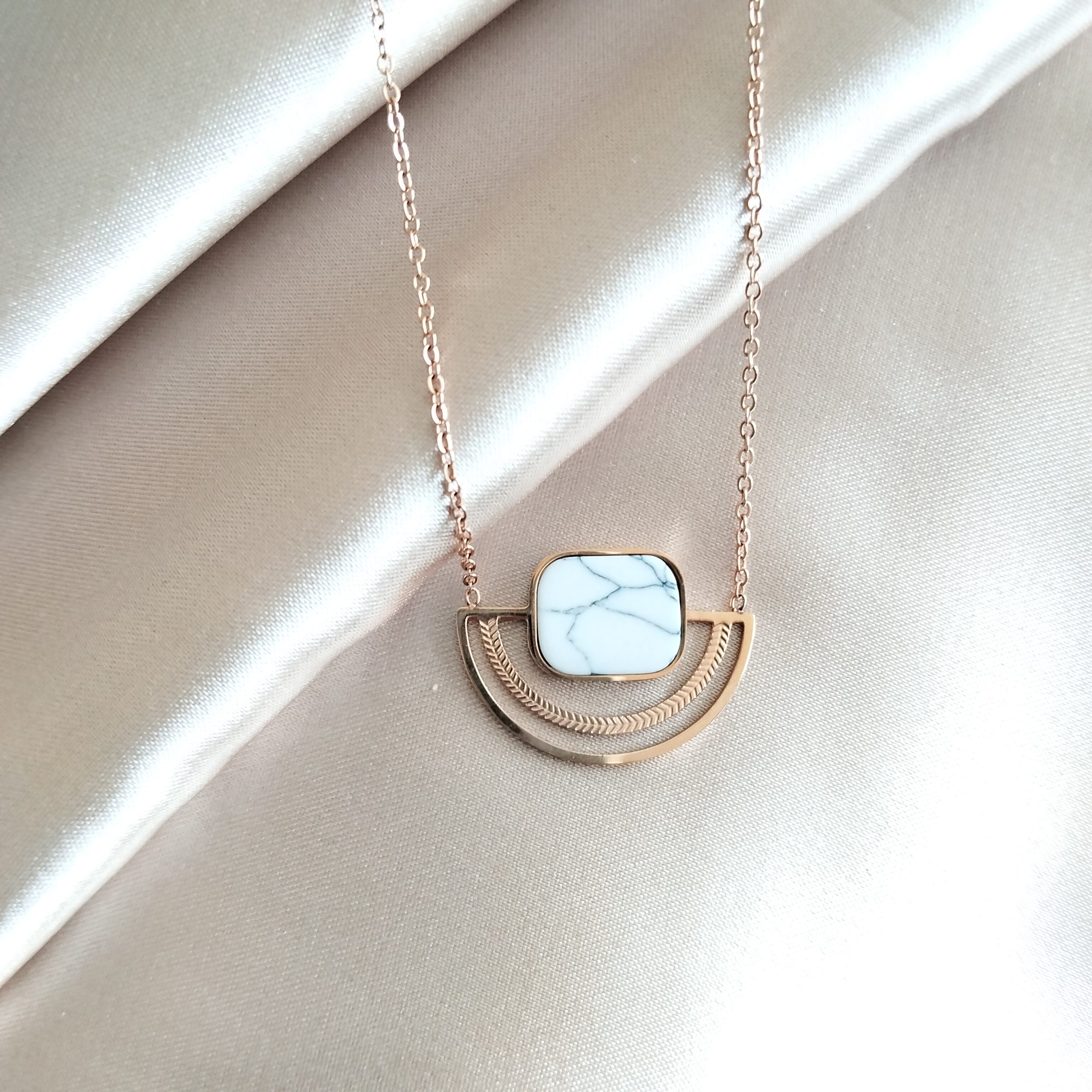 collier-alexa-rose-gold2
